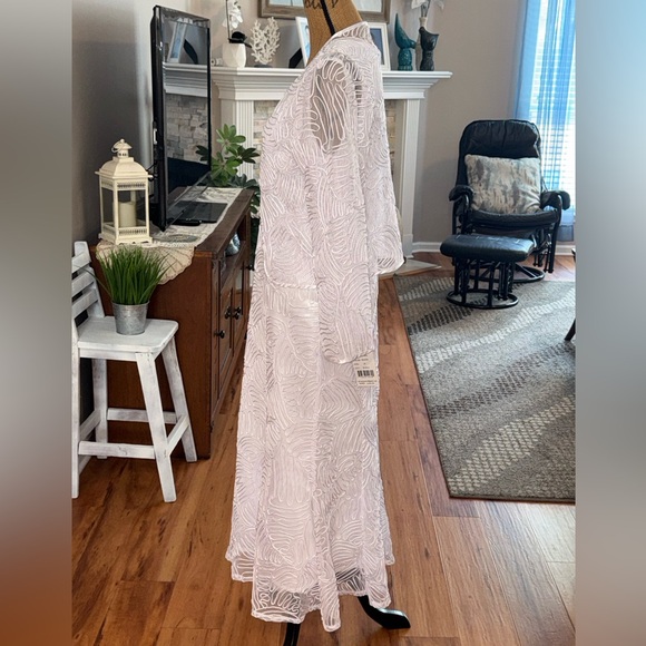 Giovanna White Lace Cut Out 2 piece Applique midi Dress/jacket NEW Suit sz 10 - Picture 8 of 12